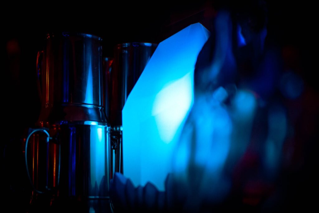 Le cristal du bar du Cristal d'Æther, l'éclat trouvé par le fondateur